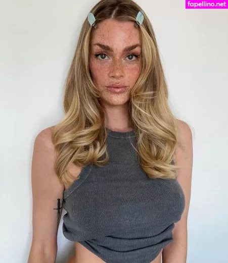 Swantje Paulina OnlyFans Thumbnail #Tb2W25MfnT