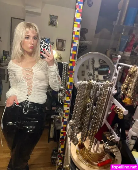 Sweatieangle OnlyFans Thumbnail #8gi6LmN4By