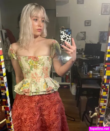 Sweatieangle OnlyFans Thumbnail #P6htefvwQ7