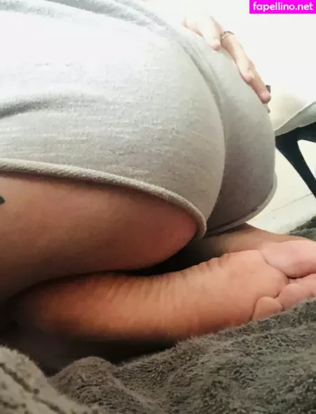 Sweatysockq OnlyFans Thumbnail #E9gJJlm8li