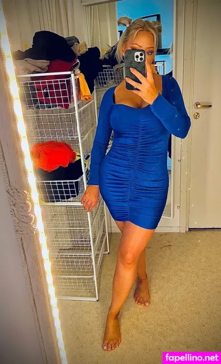 Swedish Domina Saraa OnlyFans Thumbnail #1yJeiQQIff