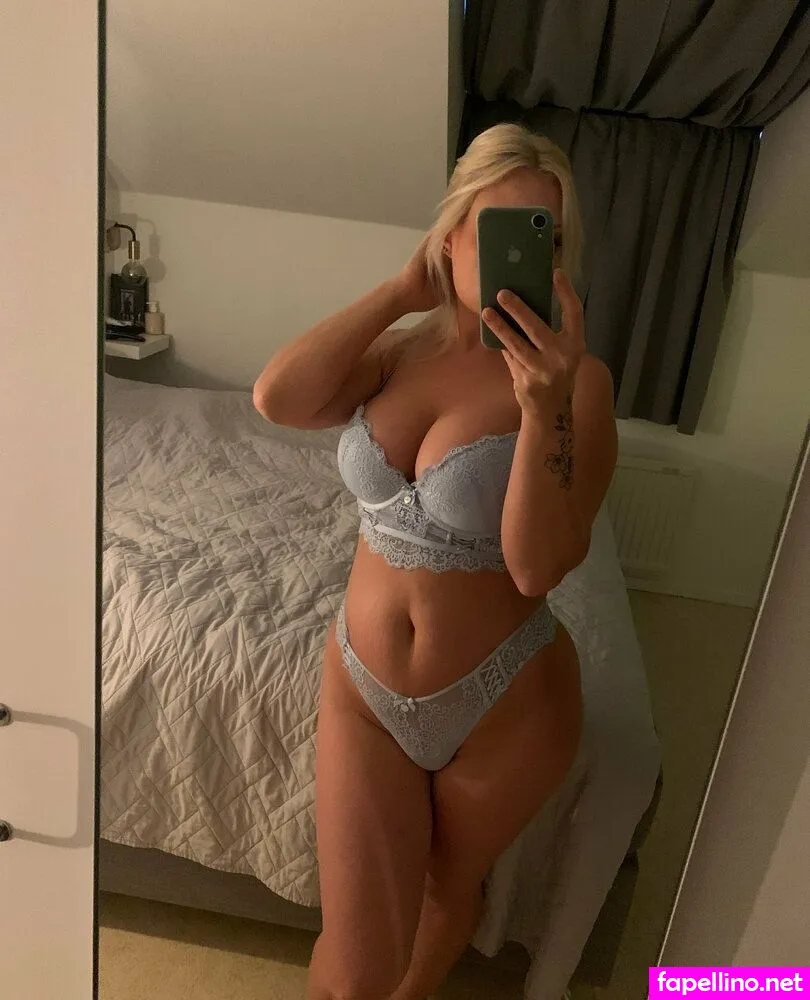 generationf_milker, swedish_domina_saraa Nude Leaked OnlyFans Photo #IAnbEMXENd