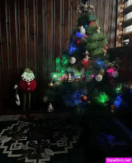 Swee Tstrawberry Main Profile Photo