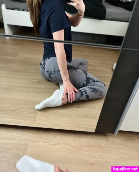 Swee7een OnlyFans Thumbnail #2NYlfNfwaI