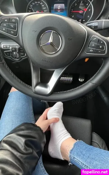 Swee7een OnlyFans Thumbnail #HP2G9pl0fC