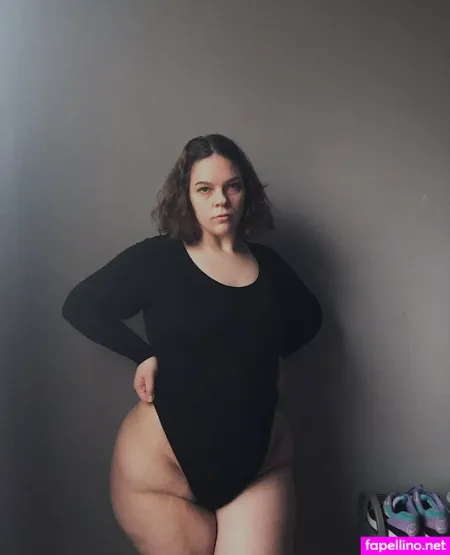 Sweeet V OnlyFans Thumbnail #FQR5amNm2k