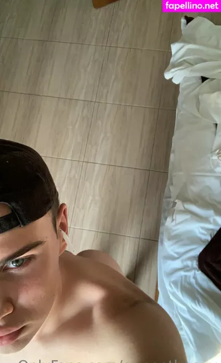 Sweeetbooyy OnlyFans Thumbnail #QHtQhlYv64