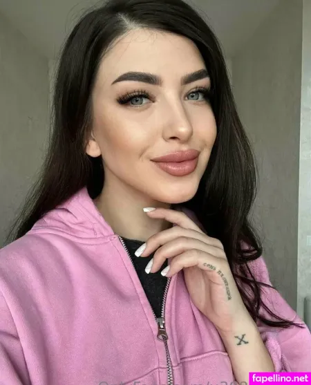 Sweeetest Jenny OnlyFans Thumbnail #M5XGTHFEeE