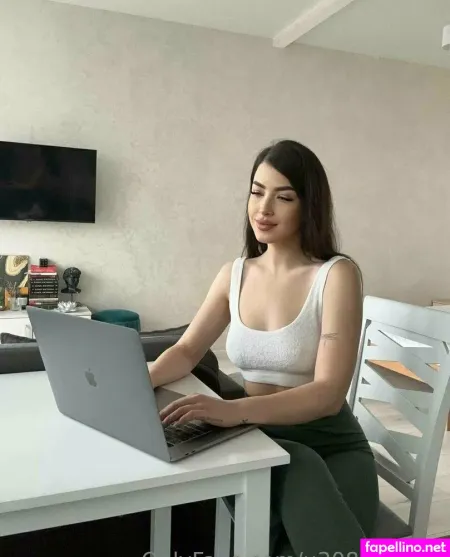 Sweeetest Jenny OnlyFans Thumbnail #bFzDPzh6zm