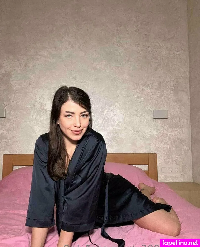 sweeet_yella, sweeetest_jenny Nude Leaked OnlyFans Photo #ghGECUEsCT
