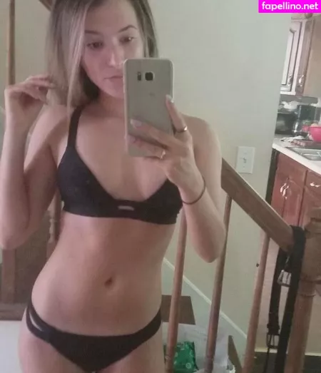 Sweeettails OnlyFans Thumbnail #l1gb4WBLCW