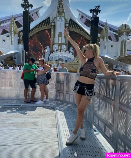 Sweet 3 OnlyFans Thumbnail #EjYneC7BM9