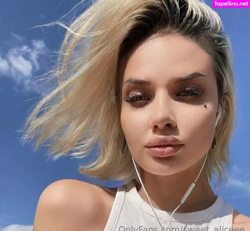 Sweet Aliceee OnlyFans Thumbnail #VZegtbKSrH