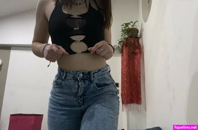 Sweet Anna OnlyFans Thumbnail #LkM4zjAMzJ