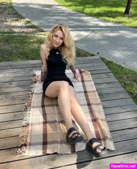 Sweet Artist OnlyFans Thumbnail #UZmh0NEfbF