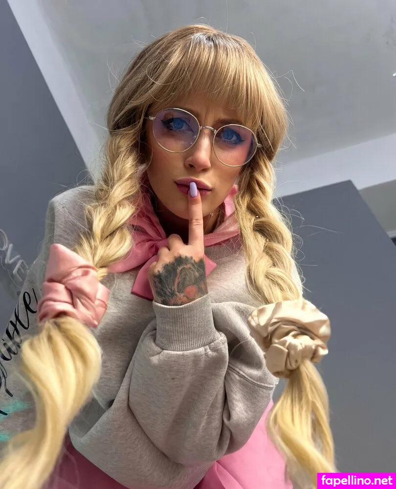 sweet.artist, the.sweet.artist__ Nude Leaked OnlyFans Photo #vGY7xpFT9I