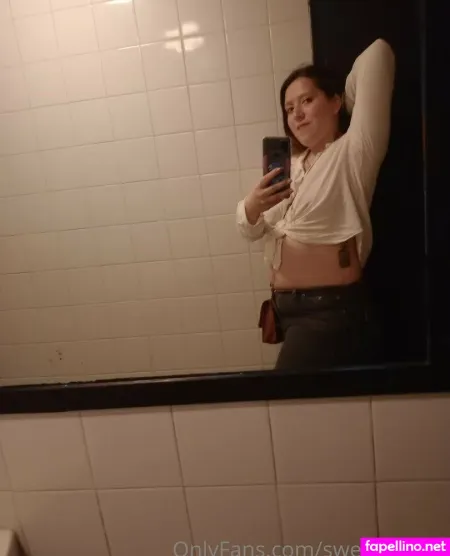 Sweet Berrie OnlyFans Thumbnail #DeY55Ldyc6