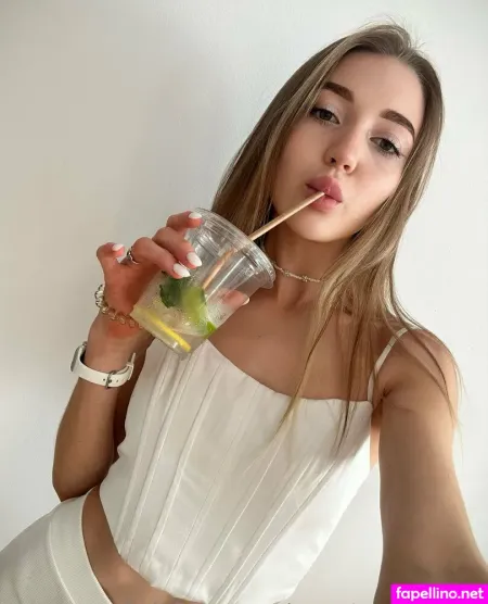 Sweet Candyy25 OnlyFans Thumbnail #PPXhr1Lhpt