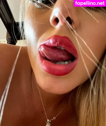 Sweet Cheeks OnlyFans Thumbnail #B8fYrN4dYe