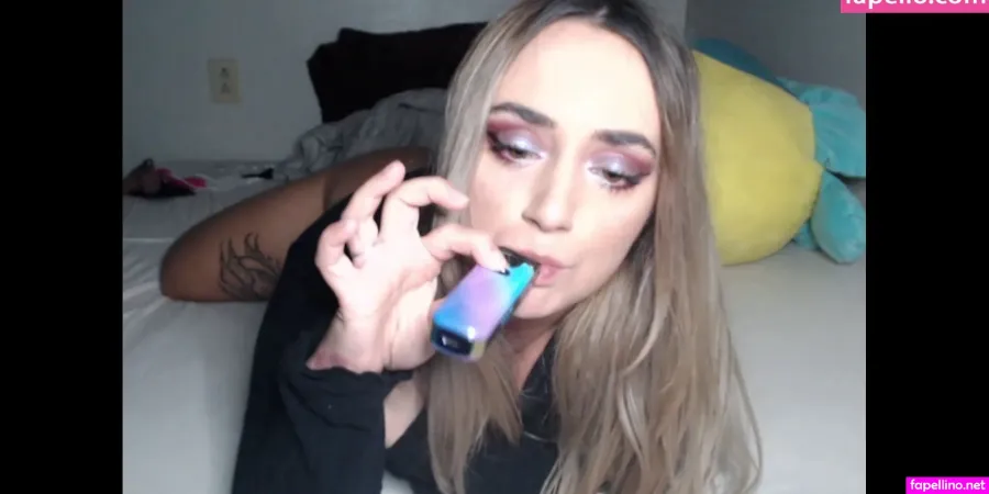 Sweet Coral OnlyFans Thumbnail #7KzwjahMwW