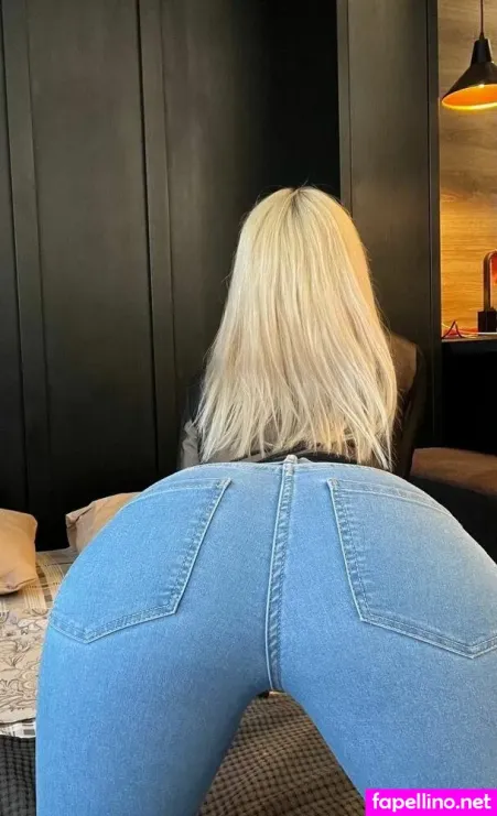 Sweet Foxi OnlyFans Thumbnail #CsMcUI54Zp