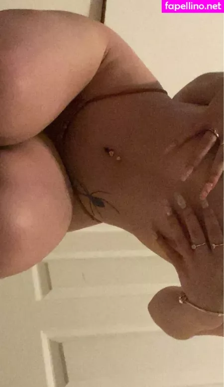 Sweet Little Hunni OnlyFans Thumbnail #JKKC9anv2A