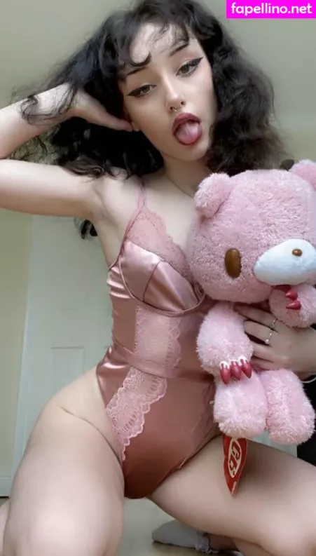 Sweet Little Hunni OnlyFans Thumbnail #tyt0jqsxSp