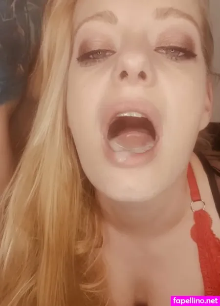Sweet Miaxxx OnlyFans Thumbnail #Z4f5ExfPxw