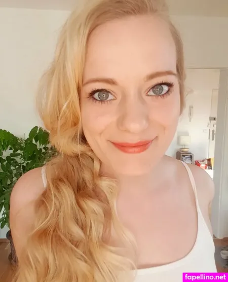 Sweet Miaxxx OnlyFans Thumbnail #zoigxcRsUM