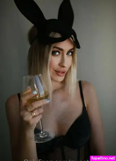 Sweet Sandra OnlyFans Thumbnail #9sH0SbqphK