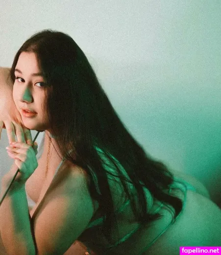 Sweet Sophiee OnlyFans Thumbnail #UdhJQ8d6Tc
