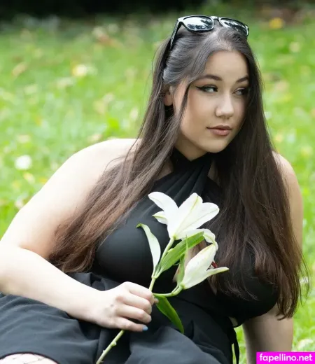 Sweet Sophiee OnlyFans Thumbnail #aoOZQy2Wpk
