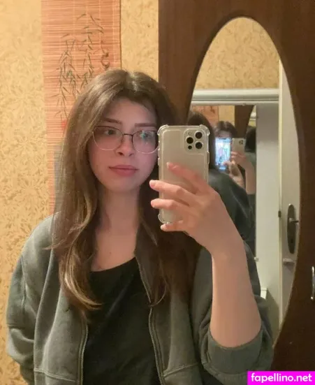 Sweet Ulyana OnlyFans Thumbnail #2TmF3aDM5S