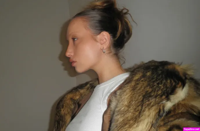 Sweet Yulia OnlyFans Thumbnail #0hLkLk17aZ