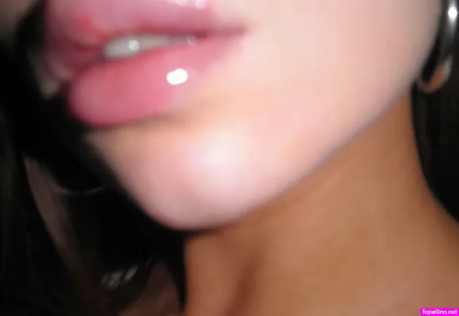 Sweet Yulia OnlyFans Thumbnail #yd36m9FcFz