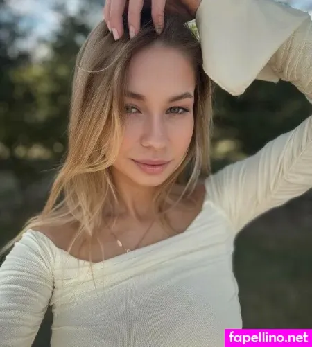 Sweetalenka OnlyFans Thumbnail #YxvKlDvijX