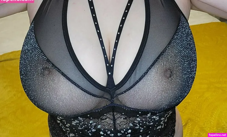 Sweetallybb OnlyFans Thumbnail #q7zuoSJMTU