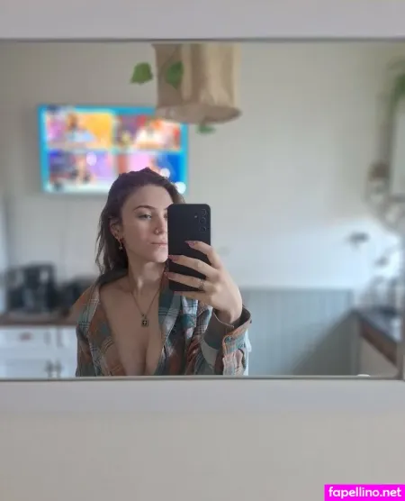 Sweetangelc OnlyFans Thumbnail #NmtrrUzoRX