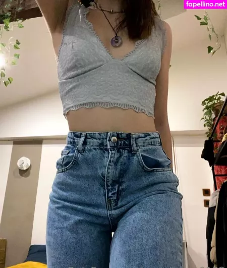 Sweetanna0102 OnlyFans Thumbnail #HWfGxmDLm8