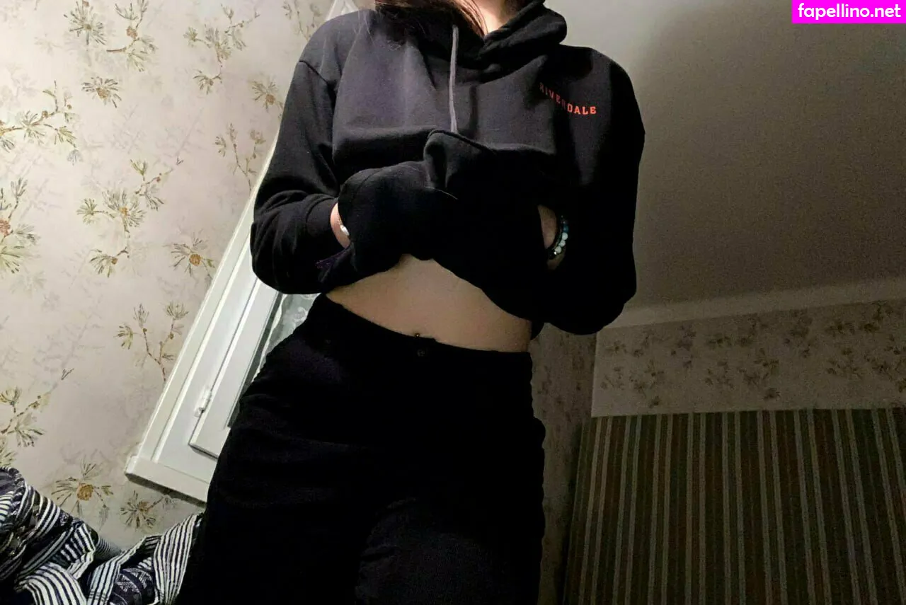 sweetanna0102, sweetsmile221 Nude Leaked OnlyFans Photo #Tl6dfcqD1S