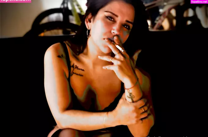 Sweetarabgirl OnlyFans Thumbnail #AcNkhXVndp