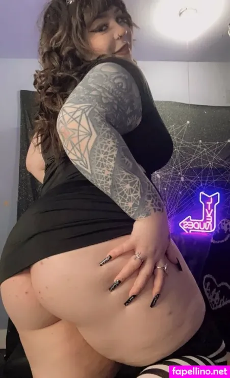 Sweetass Roses OnlyFans Thumbnail #MjVh8XB25U