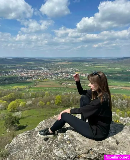 Sweetasselia OnlyFans Thumbnail #Zax8DkVOie