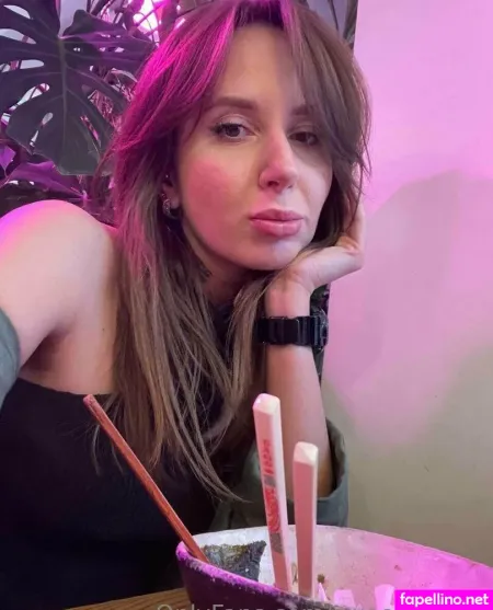 Sweetasselia OnlyFans Thumbnail #vi6rNv2yJJ