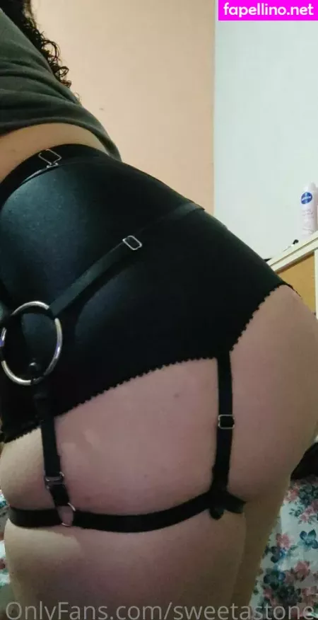 Sweetastone OnlyFans Thumbnail #6zVJcib5x7