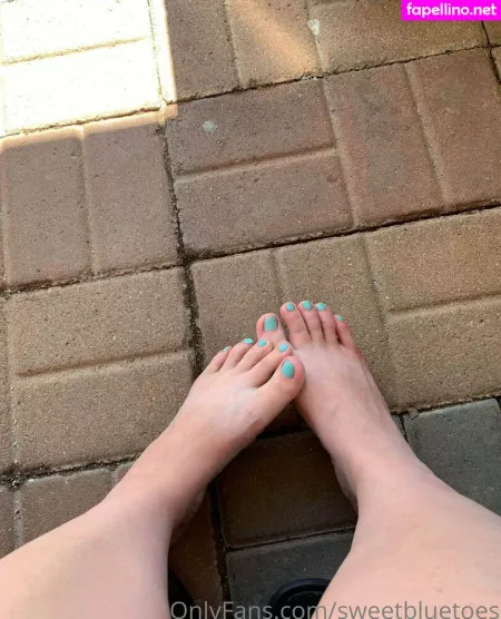 Sweetbluetoes OnlyFans Thumbnail #cwfeecgbV6