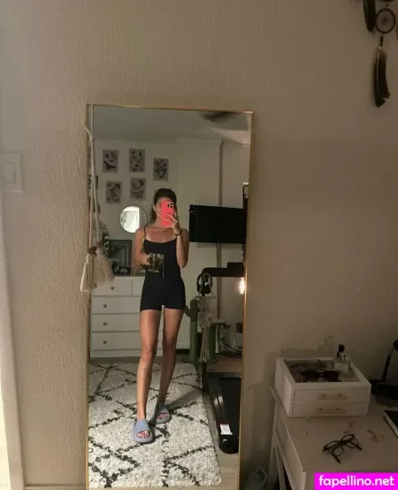 Sweetbutsavvy OnlyFans Thumbnail #8Q8pwAAnPF