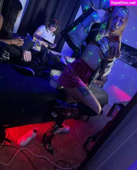 Sweetcakes11 OnlyFans Thumbnail #M5BwgnieKj