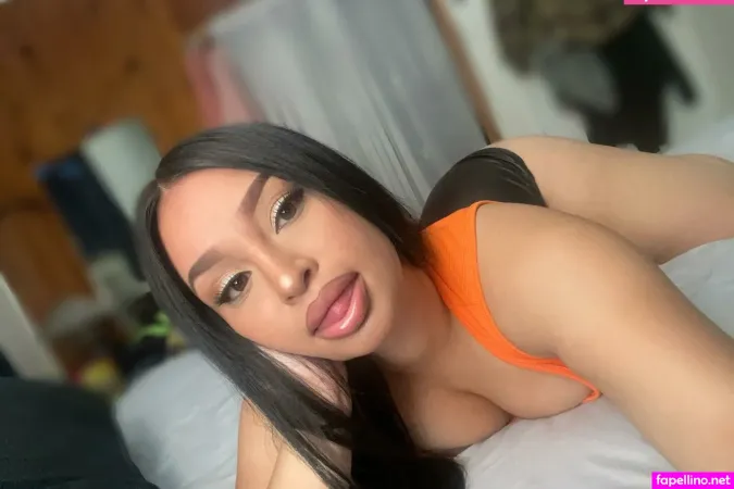 Sweetcaramelo Xoz OnlyFans Thumbnail #UyjVlsRZQ7