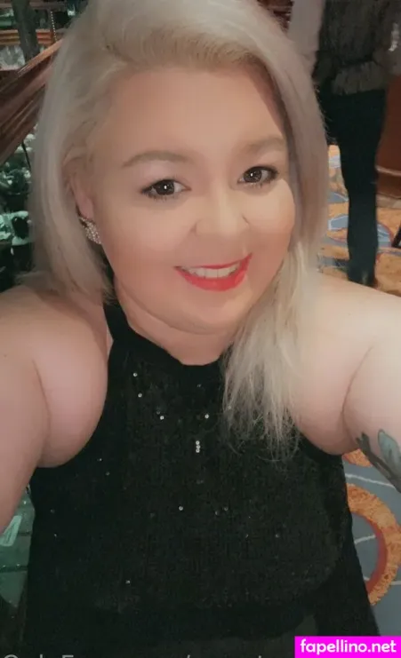 Sweetcarolina35 OnlyFans Thumbnail #8Byc7E75T6